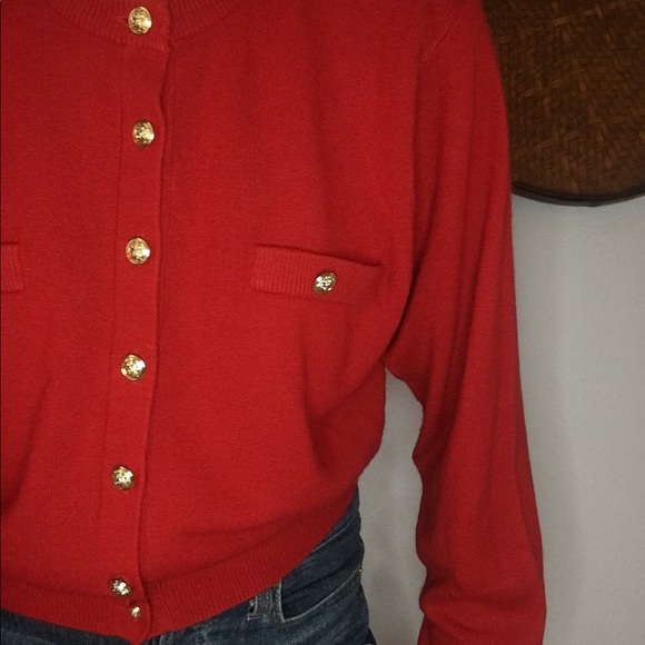 🍒VTG red cardigan sweater - Picture 4 of 8